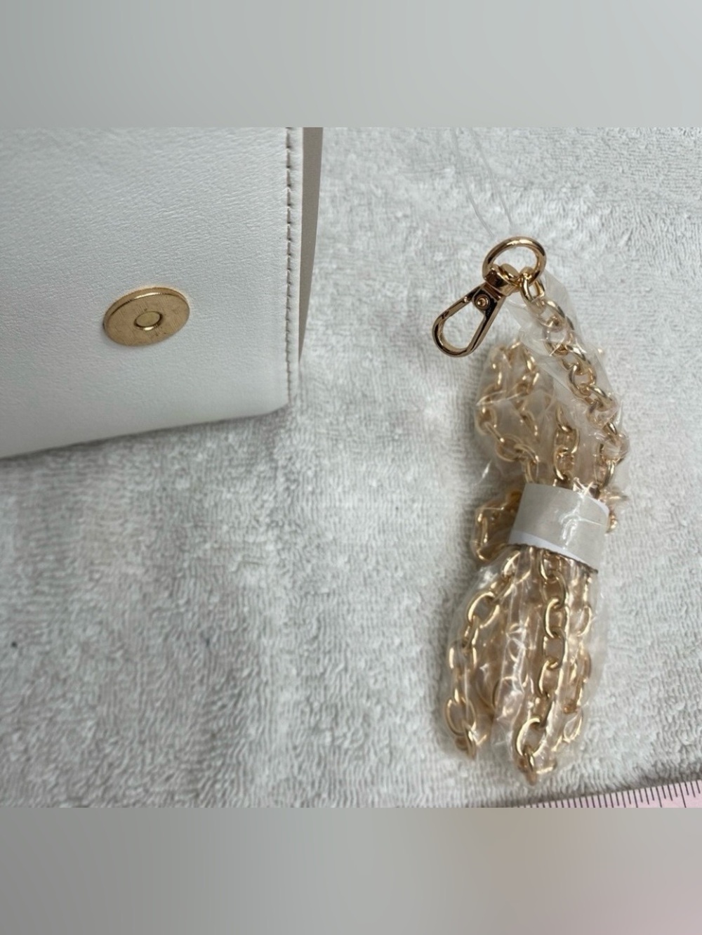 NWT New Yani J'adore Womens Tan White Faux Leather Clutch + Strap Classic Girly - Picture 8 of 12